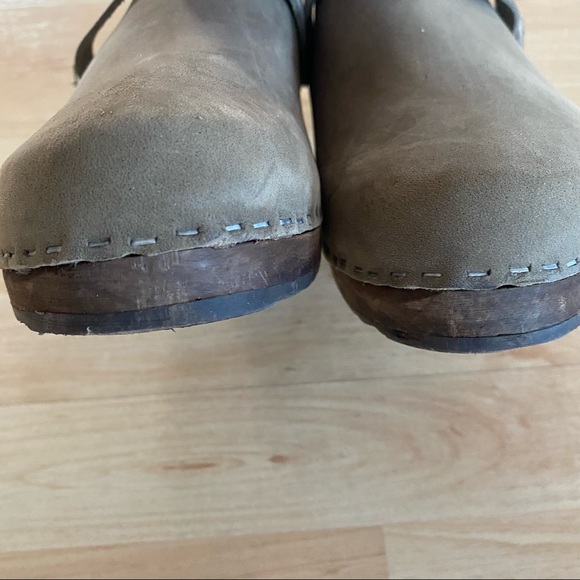 Lotta’s From Stockholm Classic Suede Clogs - Picture 5 of 16